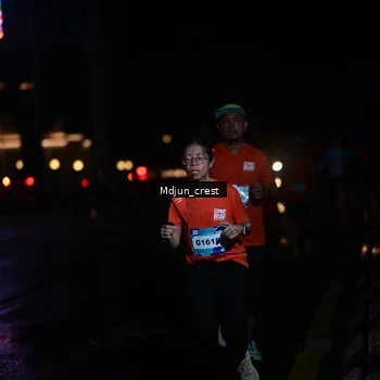 Runner Photo 7849916
