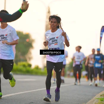 Runner Photo 7849936