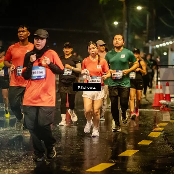 Runner Photo 7850044