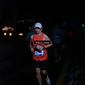 Runner Photo 7850051