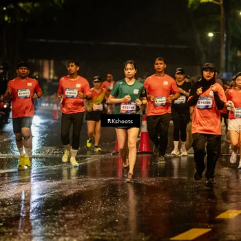 Runner Photo 7850080