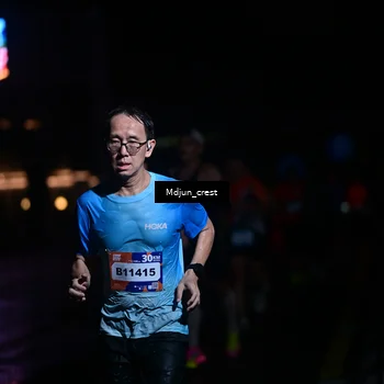 Runner Photo 7850100