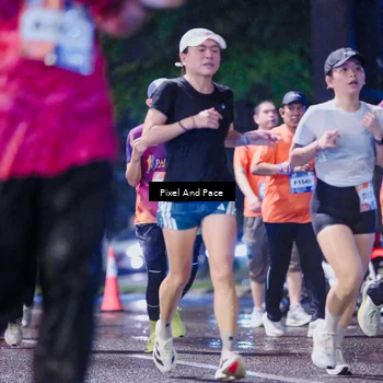 Runner Photo 7850129