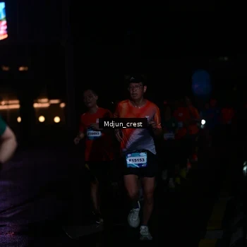 Runner Photo 7850137