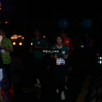 Runner Photo 7850165