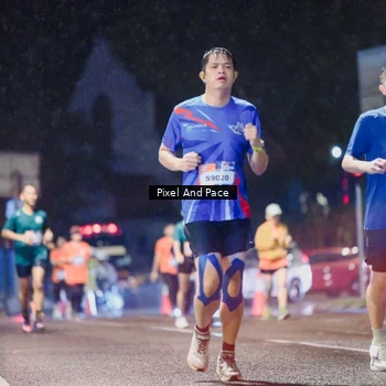 Runner Photo 7850187