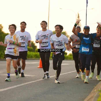 Runner Photo 7850223