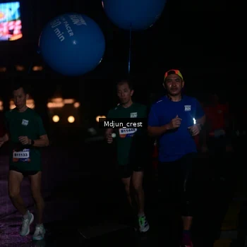 Runner Photo 7850279