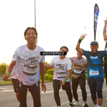 Runner Photo 7850322