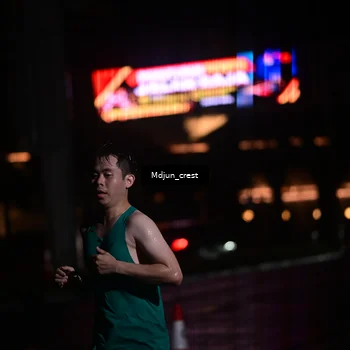 Runner Photo 7850445