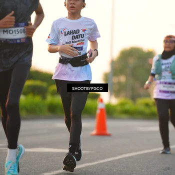 Runner Photo 7850459