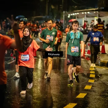 Runner Photo 7850475