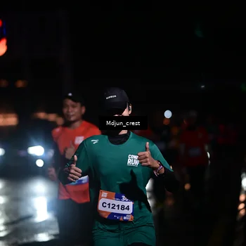 Runner Photo 7850524
