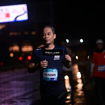 Runner Photo 7850640