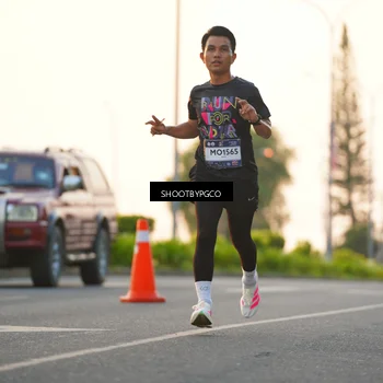 Runner Photo 7850653