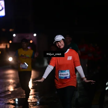Runner Photo 7850666