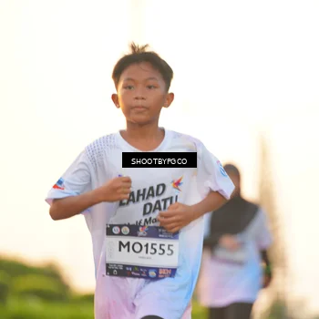 Runner Photo 7850755