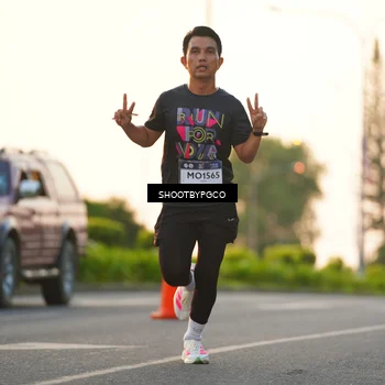 Runner Photo 7850789