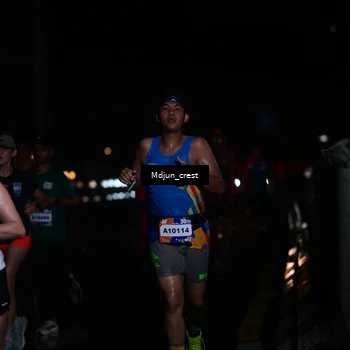 Runner Photo 7850898