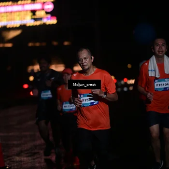Runner Photo 7851021