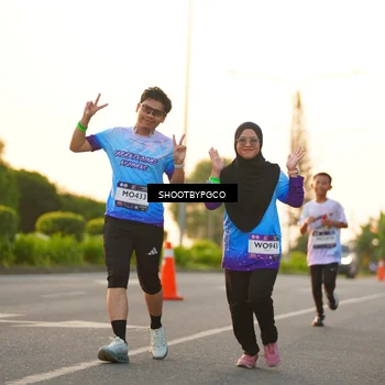 Runner Photo 7851030
