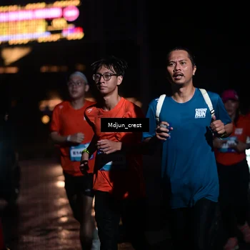 Runner Photo 7851053