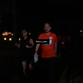 Runner Photo 7851124