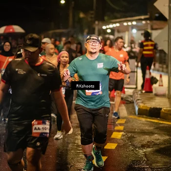 Runner Photo 7851180