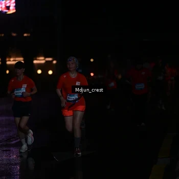 Runner Photo 7851324