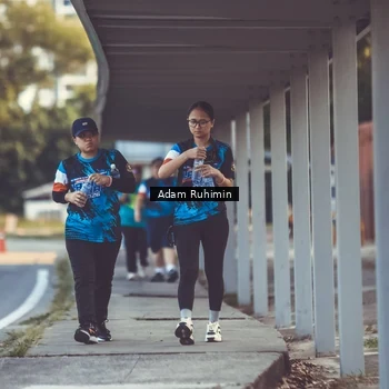 Runner Photo 7851354