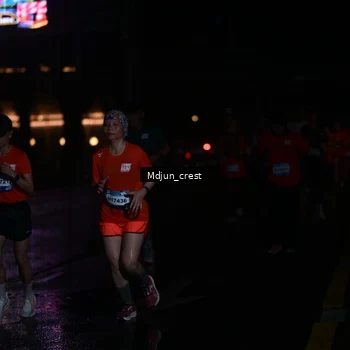 Runner Photo 7851357