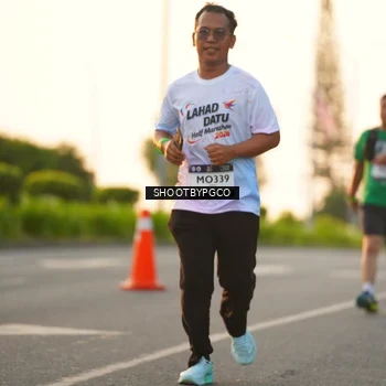 Runner Photo 7851385