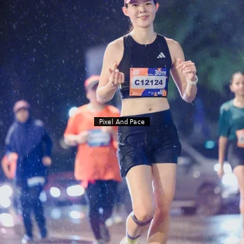 Runner Photo 7851417