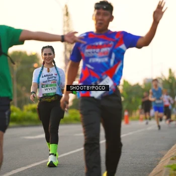 Runner Photo 7851459