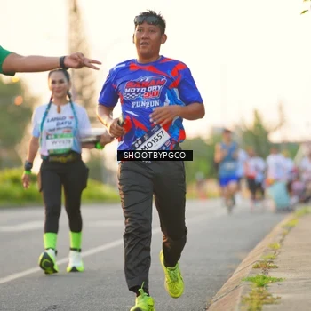 Runner Photo 7851461