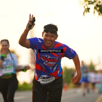 Runner Photo 7851475