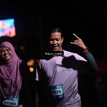 Runner Photo 7851484