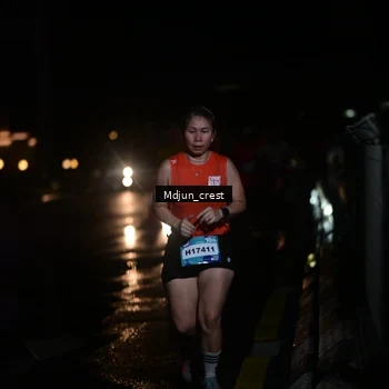 Runner Photo 7851502