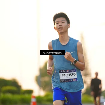 Runner Photo 7851539