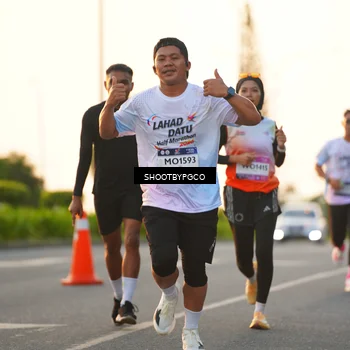 Runner Photo 7851573