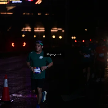Runner Photo 7851586