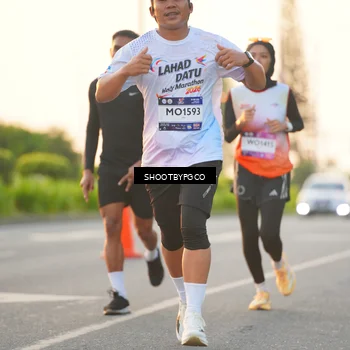 Runner Photo 7851592