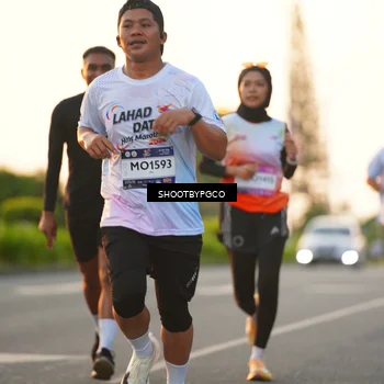 Runner Photo 7851597