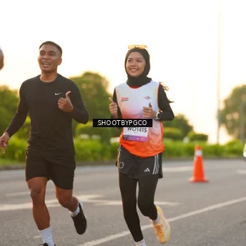 Runner Photo 7851633