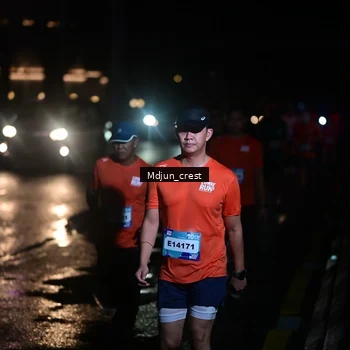 Runner Photo 7851637
