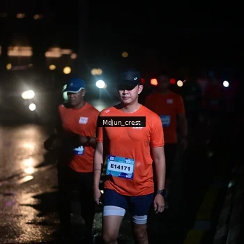 Runner Photo 7851645