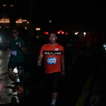 Runner Photo 7851647
