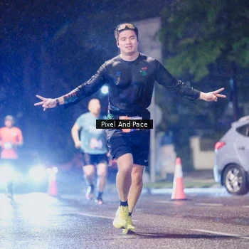 Runner Photo 7851690
