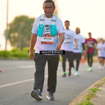 Runner Photo 7851695