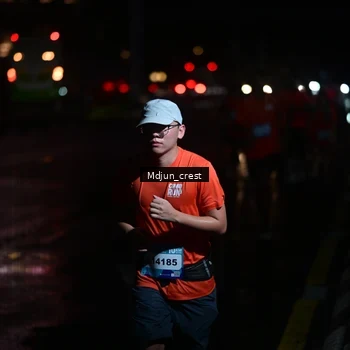 Runner Photo 7851701